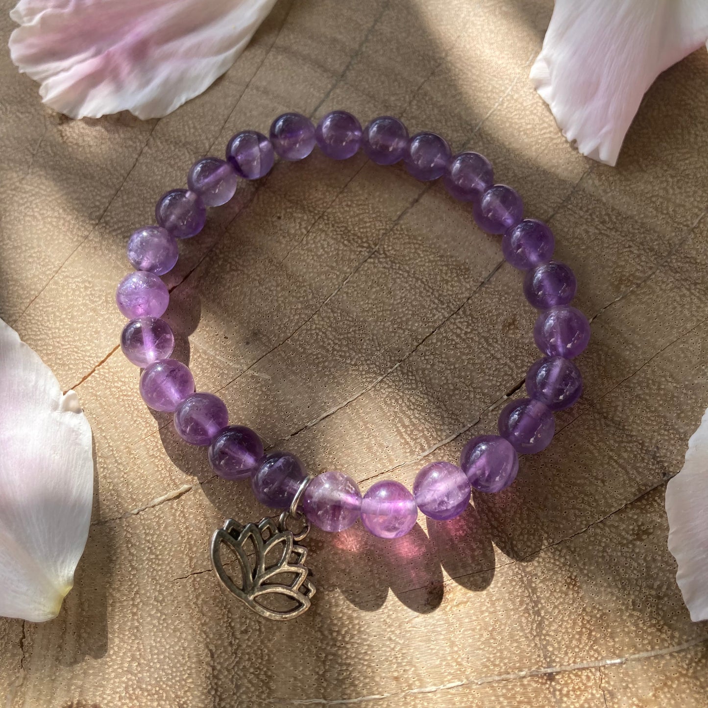 SLOW DOWN LOTUS Ametyst Armbånd 8 mm
