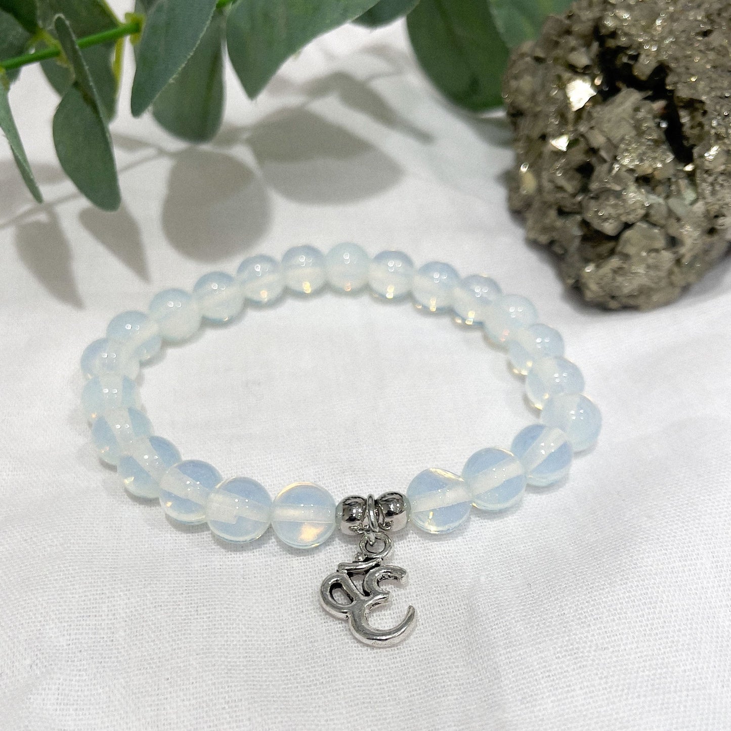 OPALITT OHM Krystall Armbånd-the-feelgood-shop