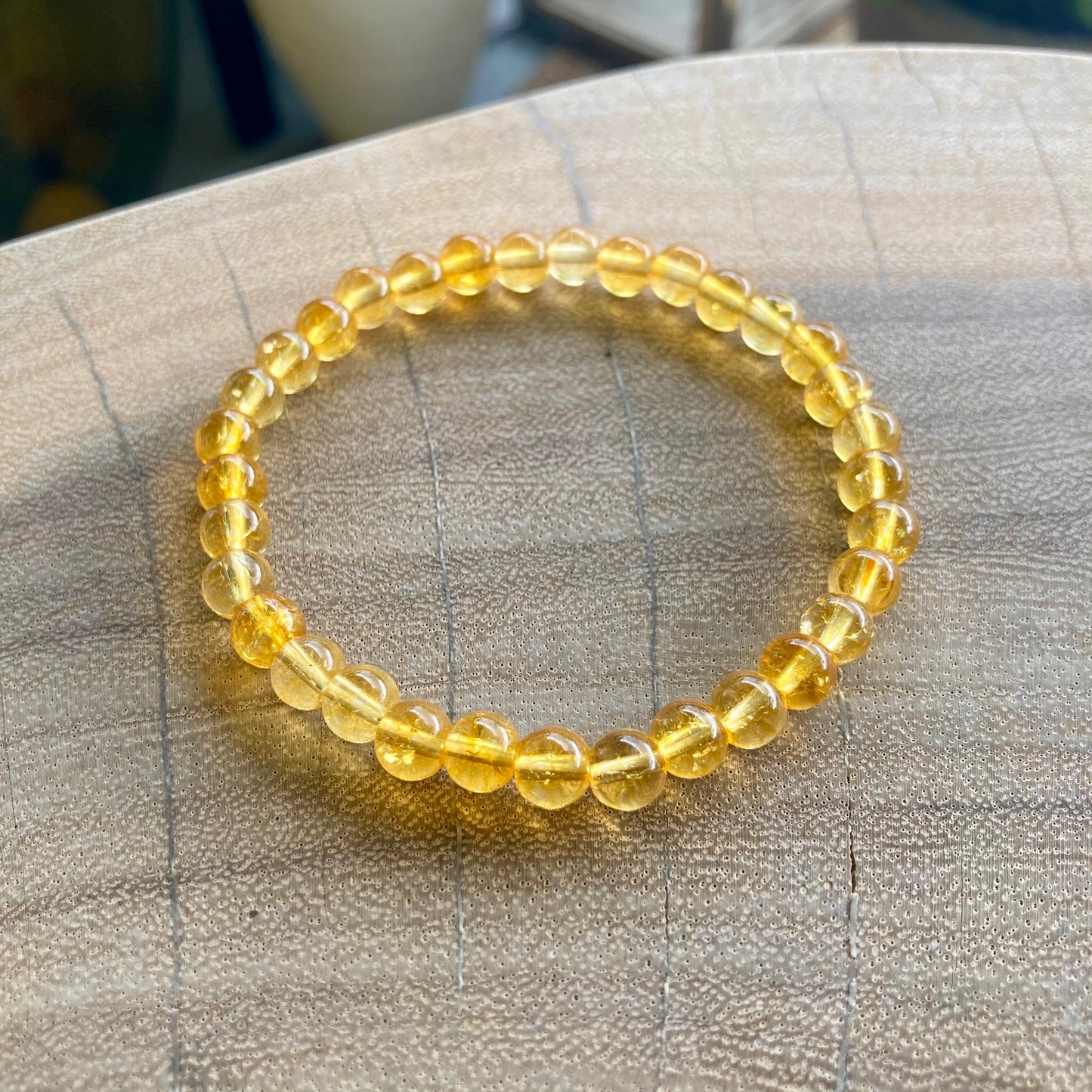 HAPPY VIBE Citrin Krystall Armbånd 6 mm